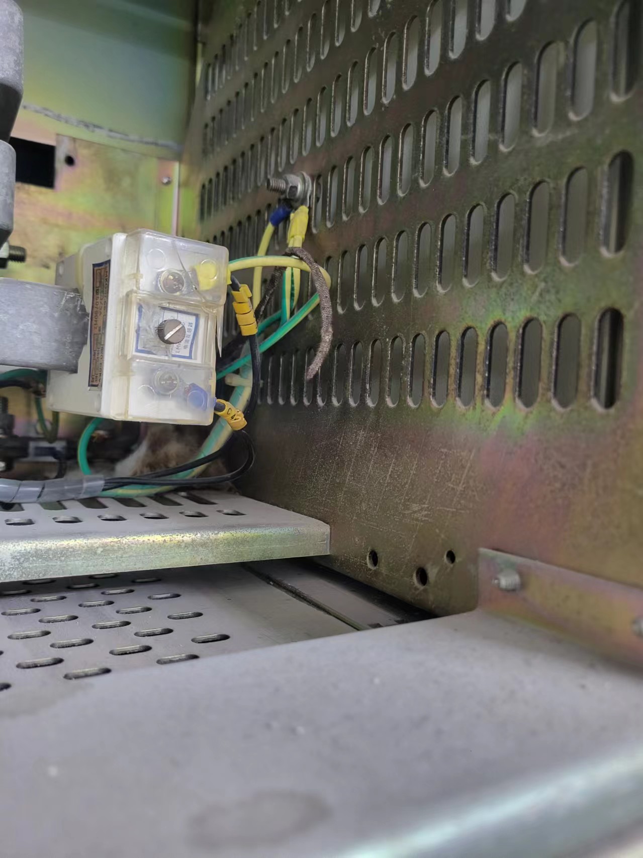 現場機電設備現場維修安裝報價表，廣州市奶茶店制冷設備和攪拌設備安裝案例